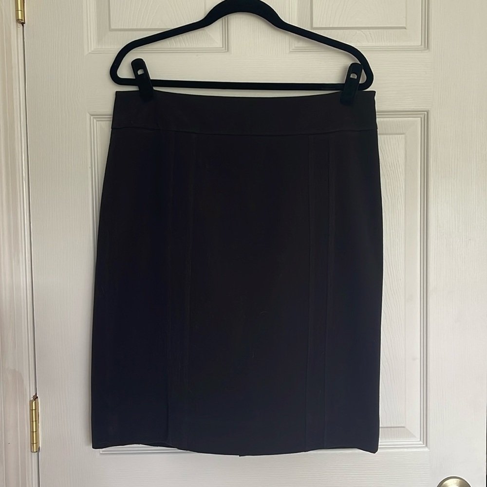 White House Black Market black pencil skirt